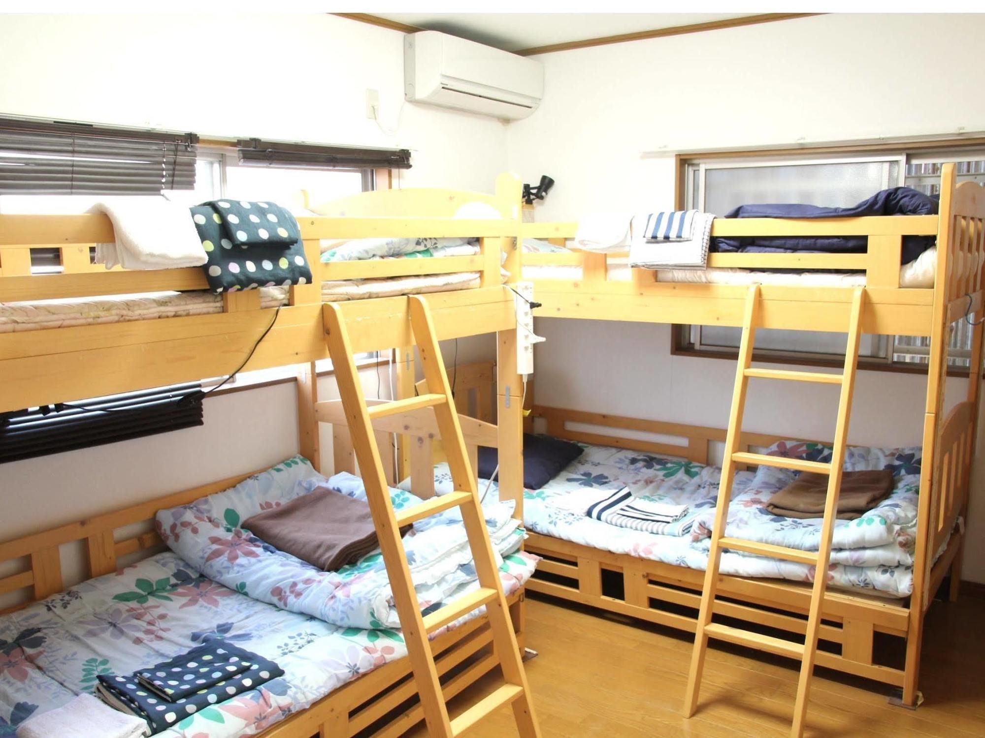Guest House Carpe Hiroshima Koi Exterior photo